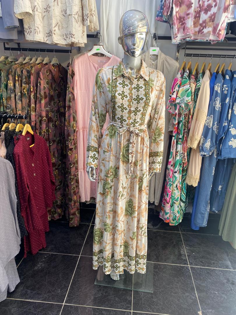 ROBE